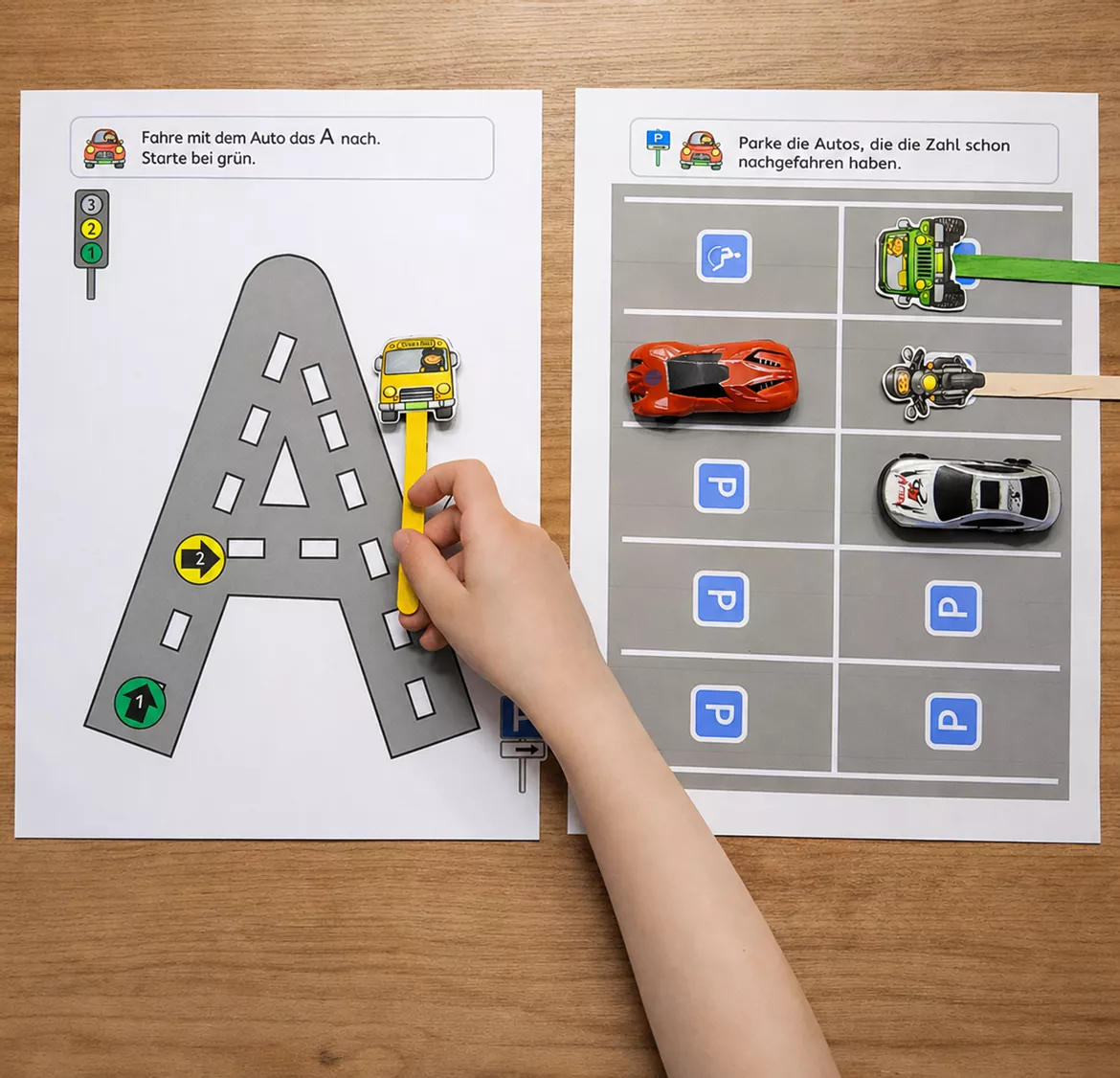 Bild in der Beschreibung des Unterrichtsmaterials Buchstaben als Straße A-Z – nachspuren mit Autos | Motorik & Grafomotorik | Großbuchstaben - Kleinbuchstaben von DieRelitante #1