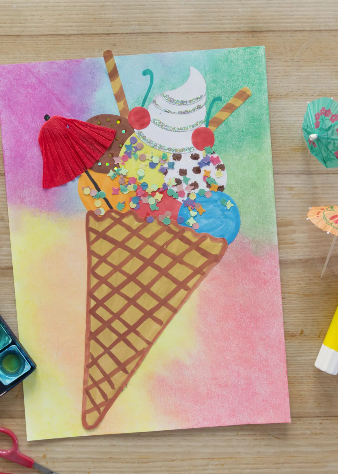 Bild in der Beschreibung des Unterrichtsmaterials Kunst Sommer, Gestalte eine bunte Eistüte, Grundschule von Pinselpauker #1