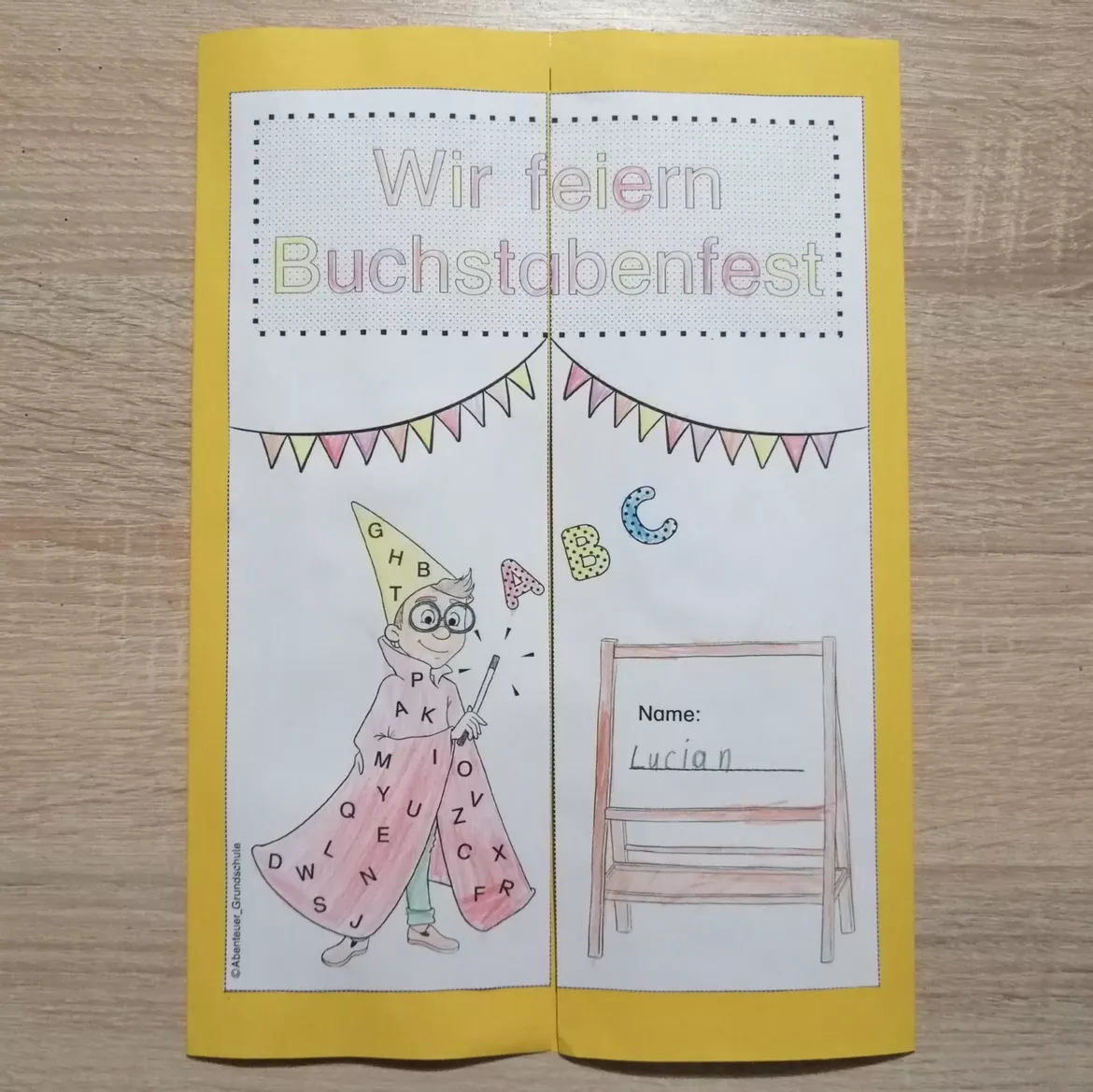 Bild in der Beschreibung des Unterrichtsmaterials Buchstabenfest Lapbook von Abenteuer Grundschule #1