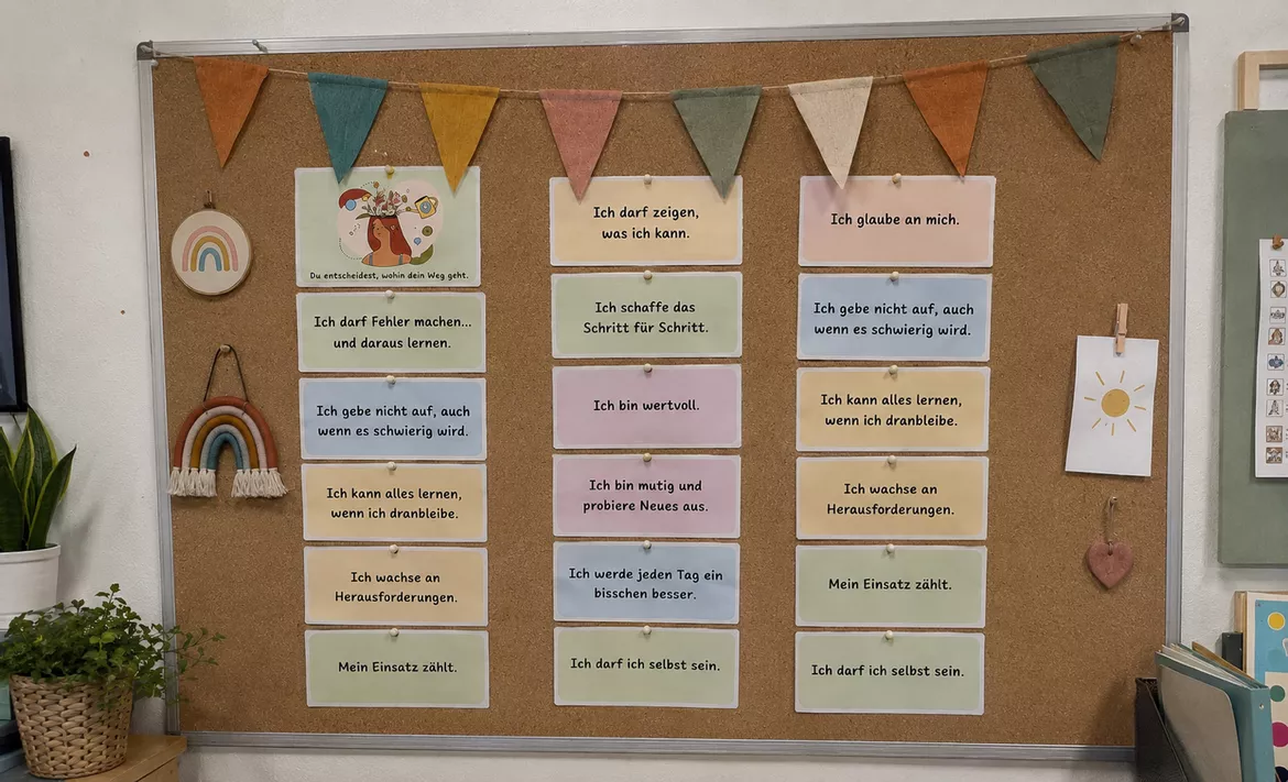 Bild in der Beschreibung des Unterrichtsmaterials Positive Affirmationen für Kinder – Motivation & Selbstvertrauen stärken I Growth Mindset von Miss EnDe #1