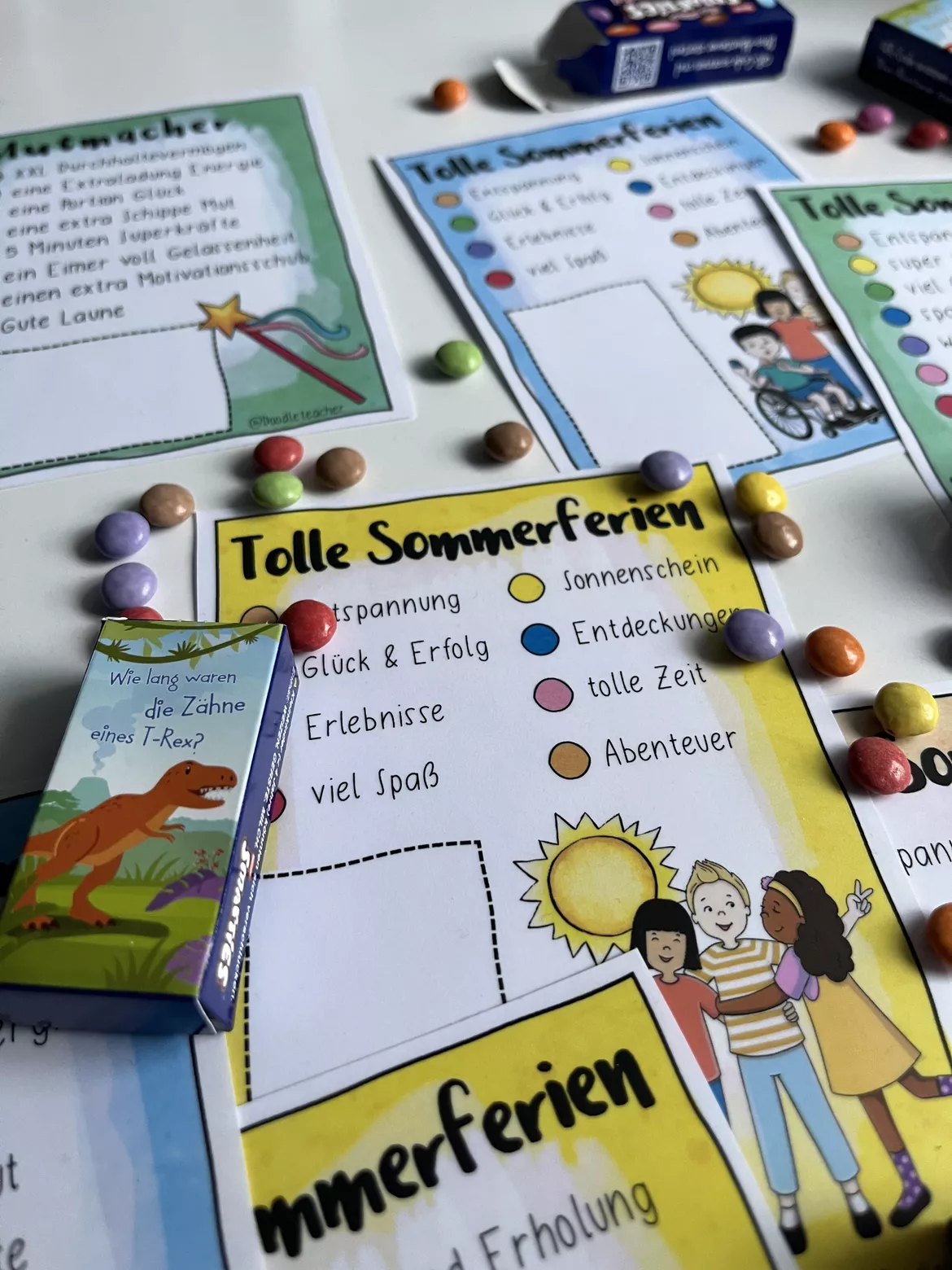 Bild in der Beschreibung des Unterrichtsmaterials Sommerferien Geschenk / Gruß - passt zu Mini Schokolinsen Abschied von Doodleteacher #1