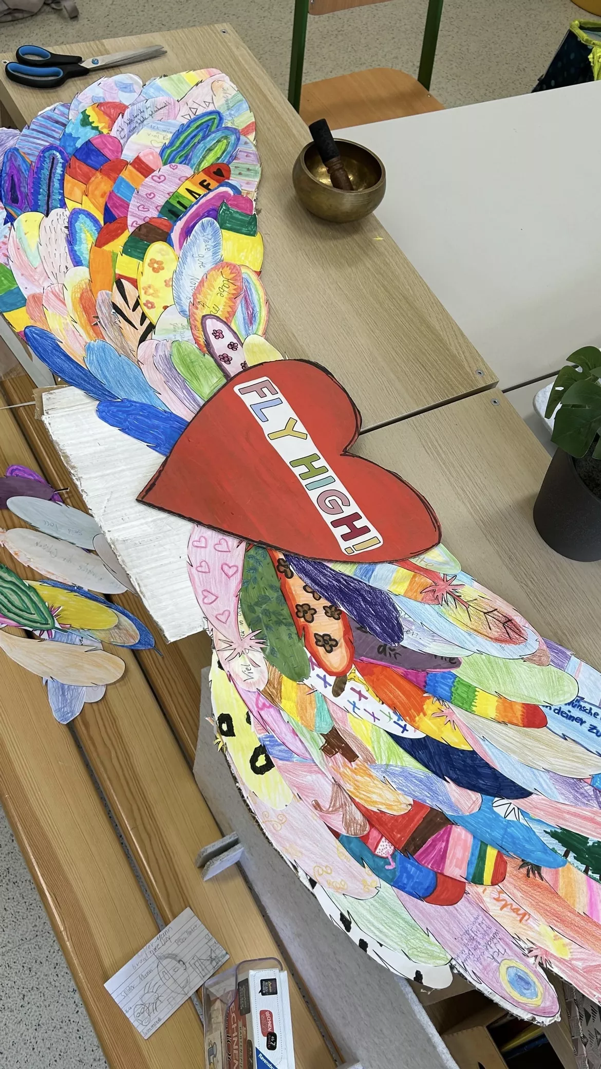 Bild in der Beschreibung des Unterrichtsmaterials Abschluss Flügel / Verabschiedung & Mutmachwand / Zeugnis Beigabe + Kita von Doodleteacher #2