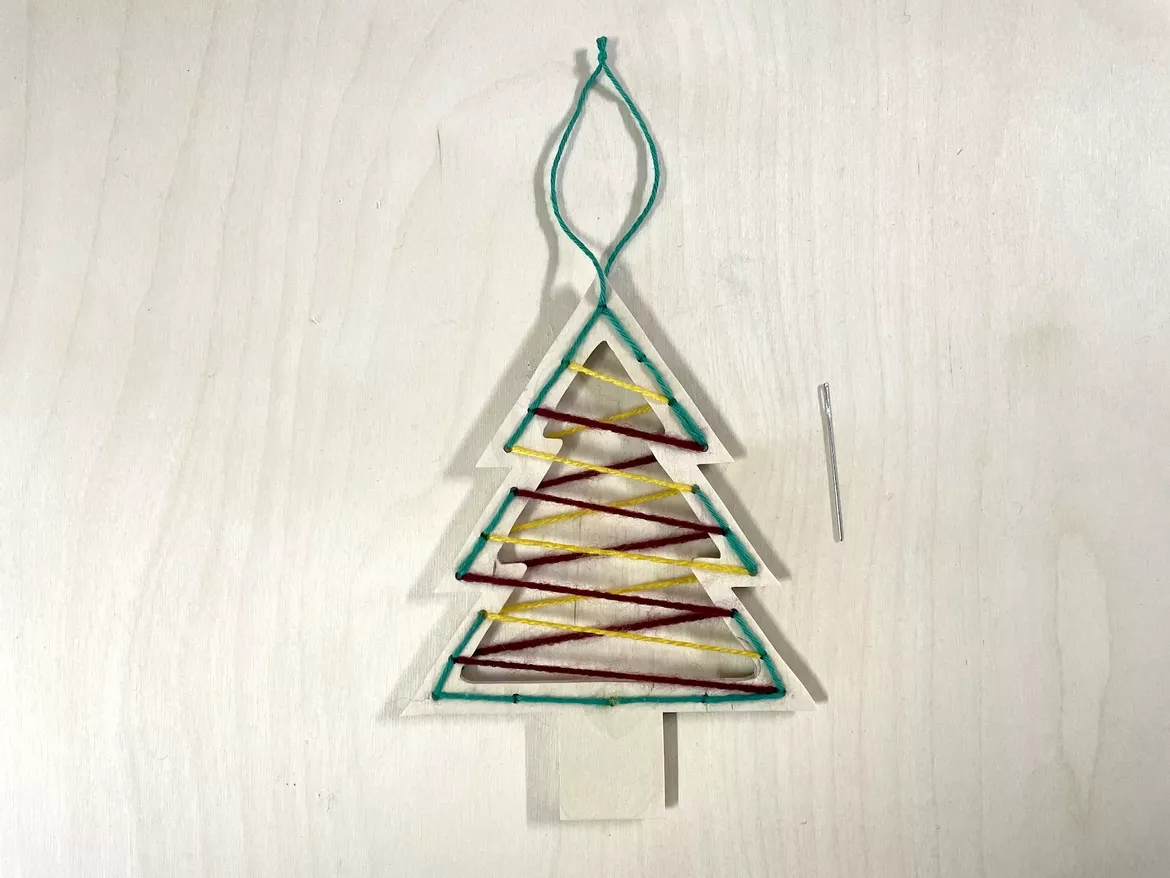 Bild in der Beschreibung des Unterrichtsmaterials Holzarbeit Tannenbaum besticken Werken Klasse 3 Klasse 4 von Clever Eule #9