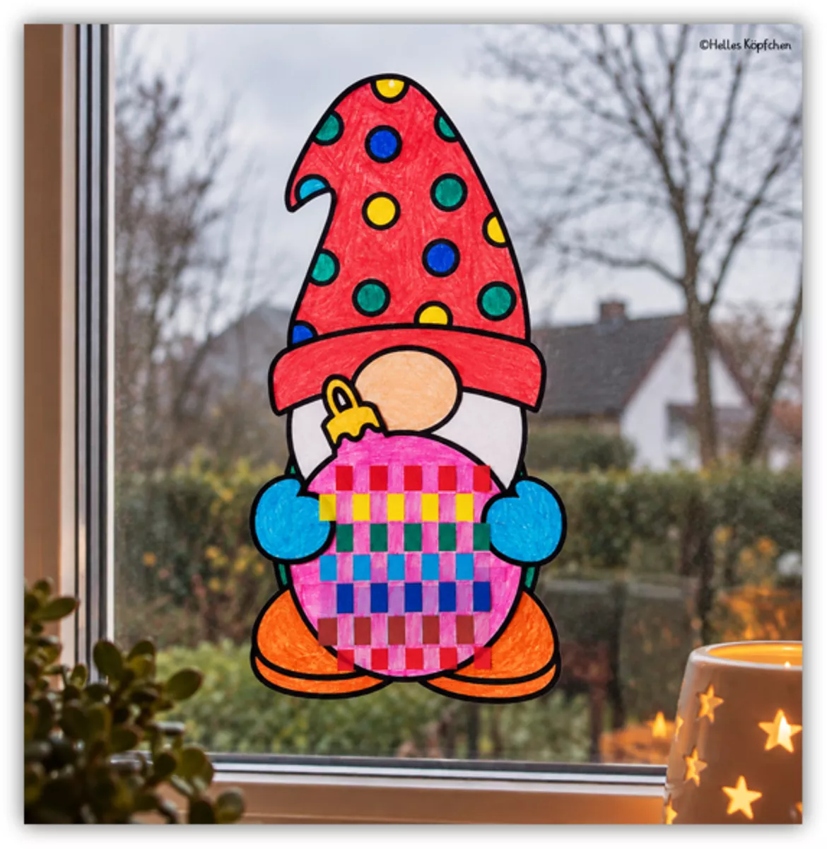 Bild in der Beschreibung des Unterrichtsmaterials Wichtel weben mit Papier - Kunst Weihnachten basteln von Helles Köpfchen #1