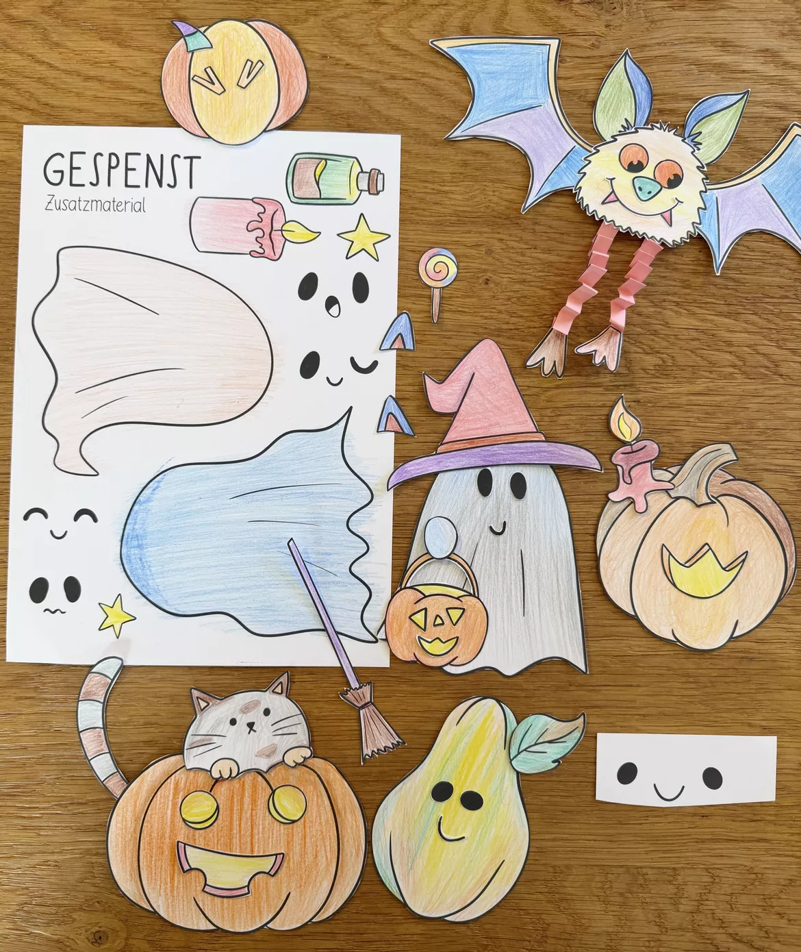 Bild in der Beschreibung des Unterrichtsmaterials Halloween Gespenst / Geister Bastelvorlage Grundschule von Doodleteacher #1