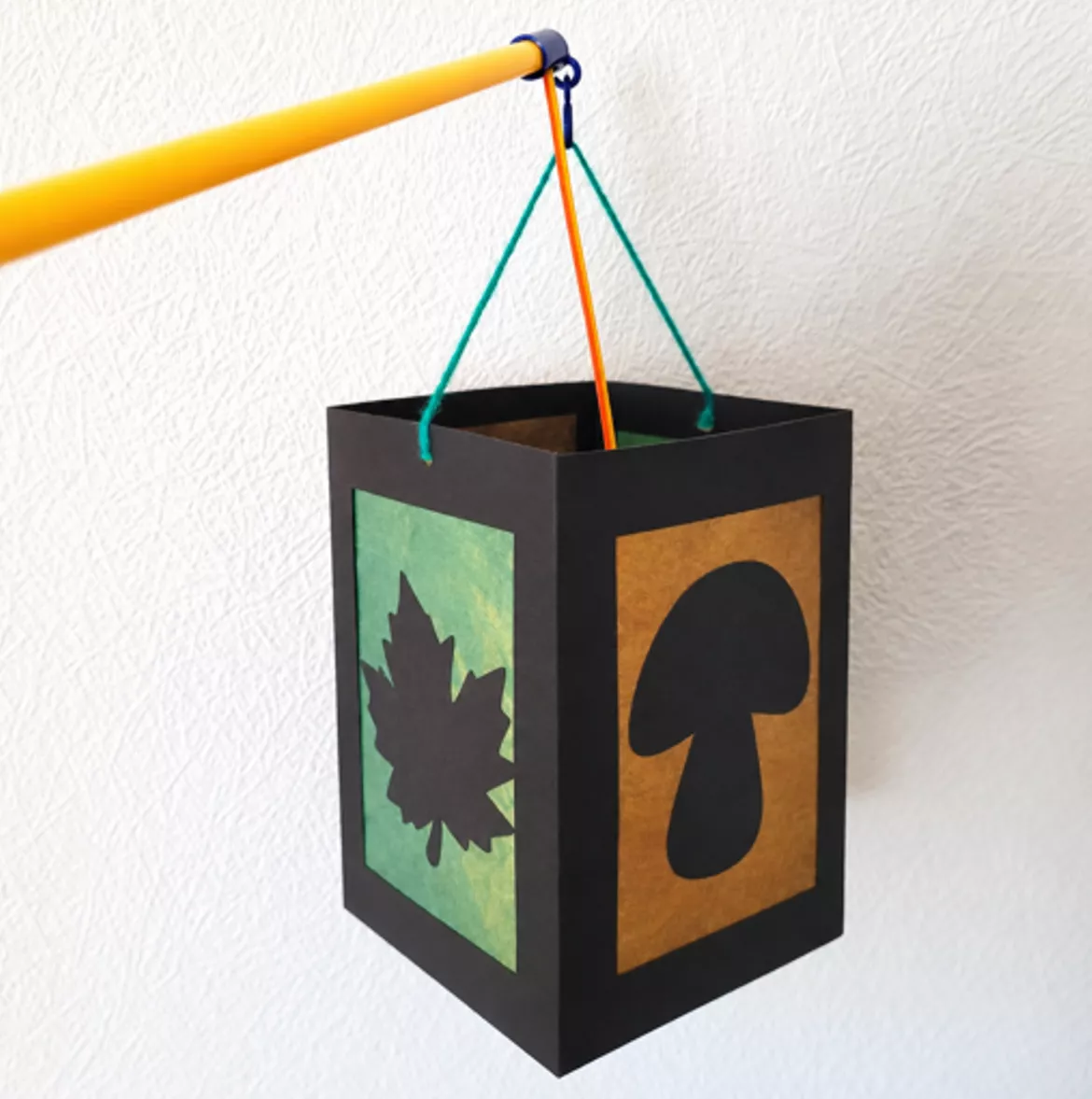 Bild in der Beschreibung des Unterrichtsmaterials Laterne basteln Herbst Motive - St. Martin Kunst von Helles Köpfchen #2