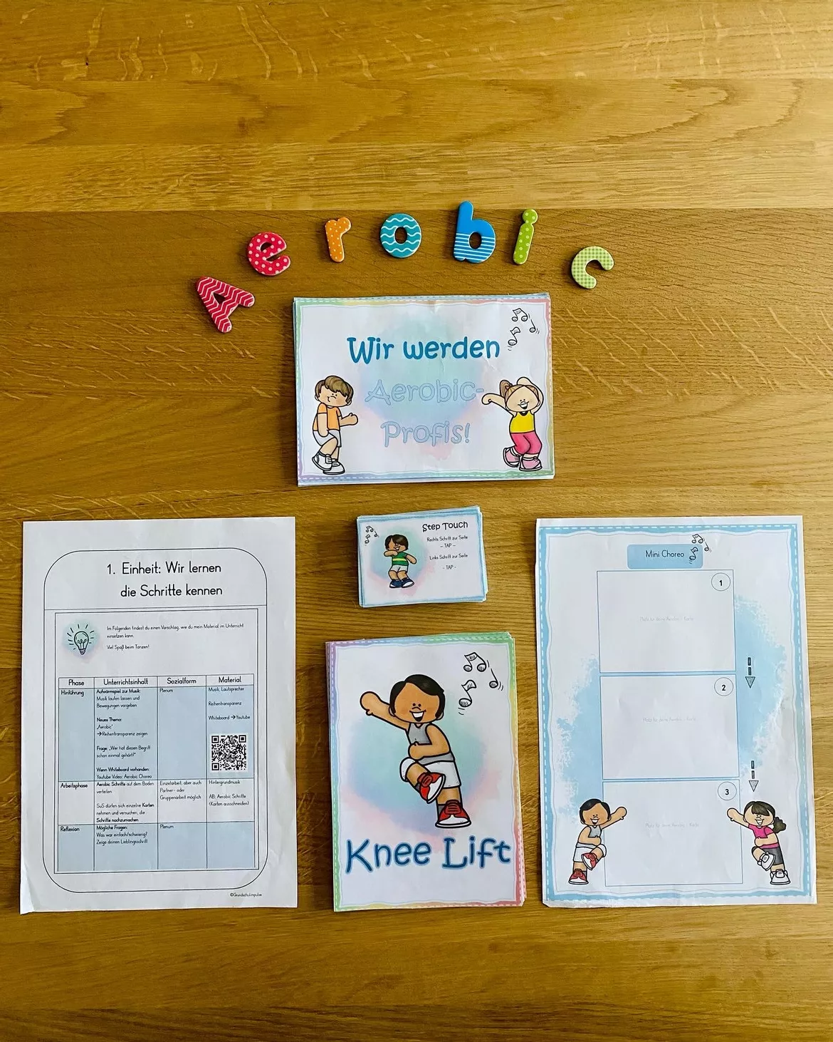 Bild in der Beschreibung des Unterrichtsmaterials Aerobic/Tanzen: Unterrichtsreihe (Klasse 3 + 4) von Grundschulimpulse #1