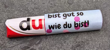 Bild in der Beschreibung des Unterrichtsmaterials Schokoriegel Motivation & Komplimente Zeugnisse Banderole Sticker von Johanna Dorra-Saraval #1