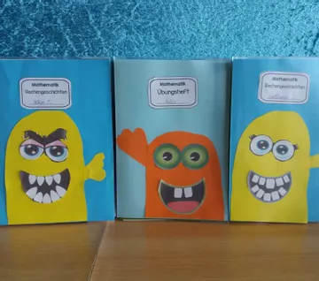 Bild in der Beschreibung des Unterrichtsmaterials Monster Fensterbild basteln: Bastelvorlage für Kunst & Halloween Klasse 1-4 (Knallbunte Monster / Herbstdeko / Schablonen) von Wolkenland.Graphics #2