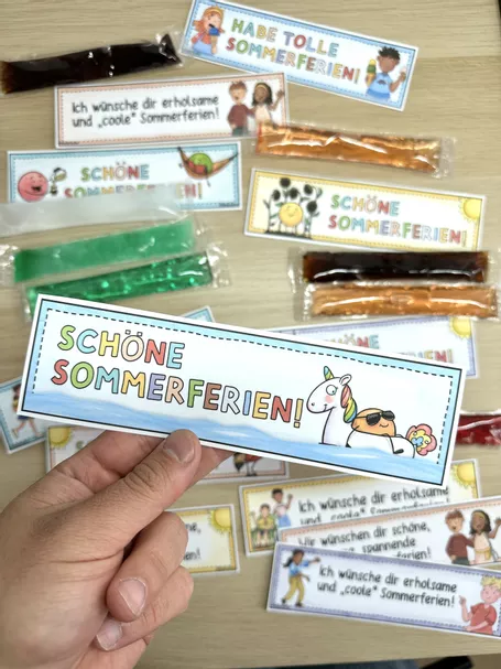 Bild in der Beschreibung des Unterrichtsmaterials Wassereis "Schöne Sommerferien" Geschenkidee Sommerferien / Schuljahresende von Doodleteacher #1