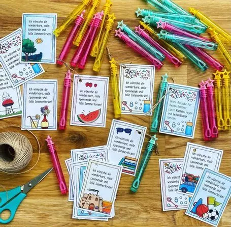Bild in der Beschreibung des Unterrichtsmaterials Summer Greetings - Bubbles and Confetti / Geschenk Englischunterricht von Doodleteacher #1
