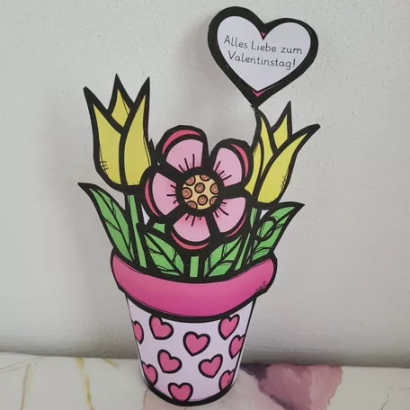 Bild in der Beschreibung des Unterrichtsmaterials Valentinstag Geschenk – Bastelvorlage Blumenstock von Helles Köpfchen #2