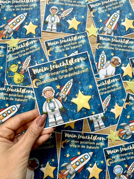 Bild in der Beschreibung des Unterrichtsmaterials Abschiedsgeschenk zum Schuljahresende: Leuchtsterne von Janetti #1