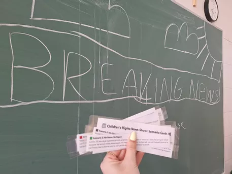 Bild in der Beschreibung des Unterrichtsmaterials Role Play: Children’s Rights News Show (A2/B1 Level) von Teacher_SB #1