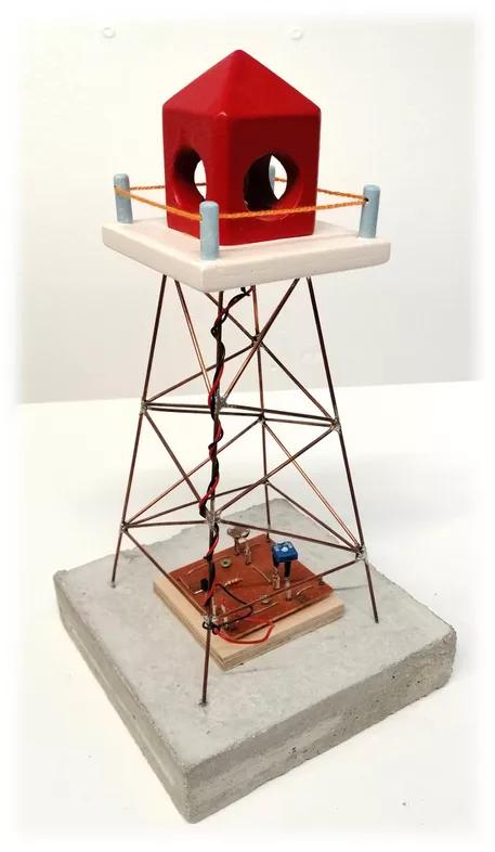 Bild in der Beschreibung des Unterrichtsmaterials Werkstück - Leuchtturm > Holz / Metall / Beton / Elektronik / Bautechnik / Löten > inkl. Anleitung von easy_te(a)ch #1