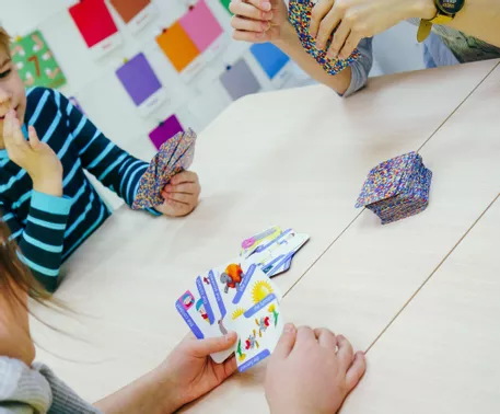Bild in der Beschreibung des Unterrichtsmaterials Degrees of Comparison Card Game von Language Stuff #3