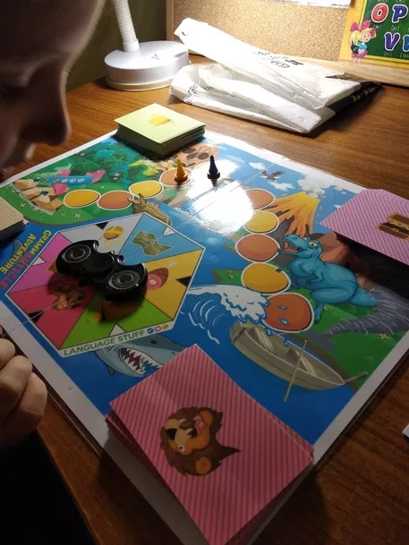Bild in der Beschreibung des Unterrichtsmaterials Article Board Game von Language Stuff #5