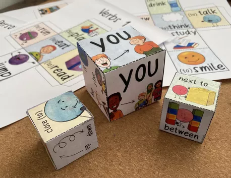 Bild in der Beschreibung des Unterrichtsmaterials Personal Pronouns Dice / DIY Cubes / Würfel von Doodleteacher #1