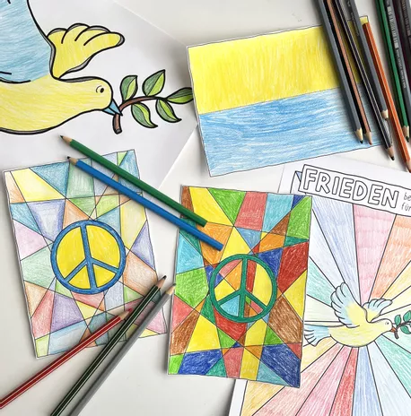 Bild in der Beschreibung des Unterrichtsmaterials 10 Malvorlagen für den Frieden / Ukraine - Mosaik, Peace, Taube & Flagge von Doodleteacher #1