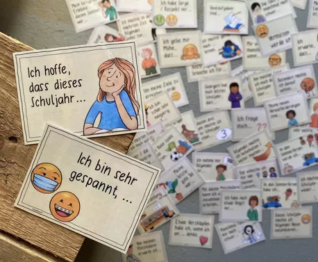 Bild in der Beschreibung des Unterrichtsmaterials Schuljahresanfang und Schuljahresende - 50 Gesprächskarten Paket (D/E) von Doodleteacher #1