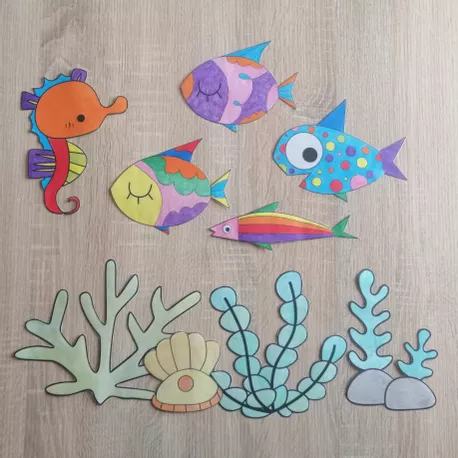 Bild in der Beschreibung des Unterrichtsmaterials Fensterbilder Unterwasserwelt Aquarium Fische von Abenteuer Grundschule #2