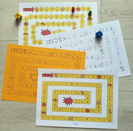 Bild in der Beschreibung des Unterrichtsmaterials Würfelspiel zur optischen Analyse "T t" (Grundschrift) von smilematerial #1