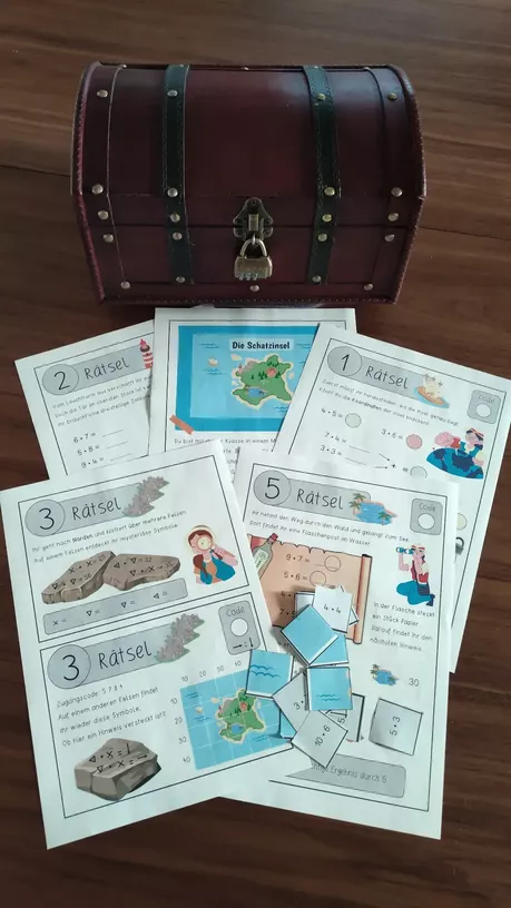 Bild in der Beschreibung des Unterrichtsmaterials Escape Room EINMALEINS / Die Schatzinsel von Schule2go #1