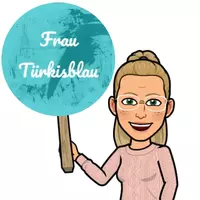 Frau Türkisblau