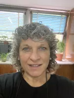 Lic. Alejandra Denapoli