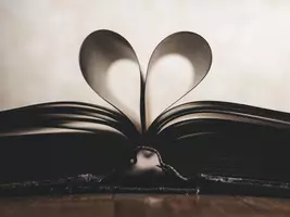 Mina_25